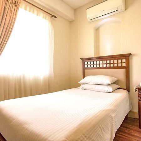 Hotel Emilia Davao Exterior photo